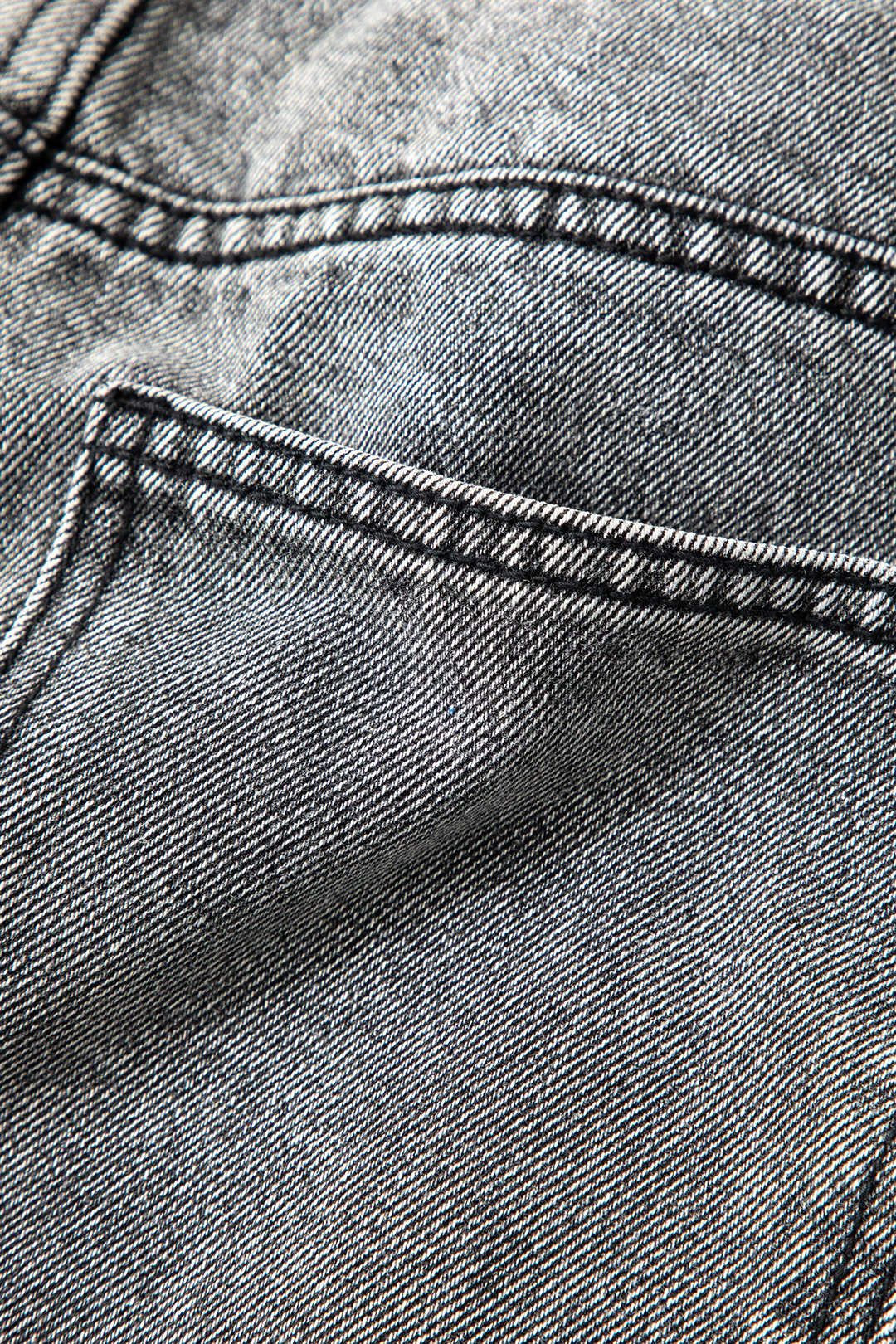 Cornelia | Women's jeans with asymmetric waist