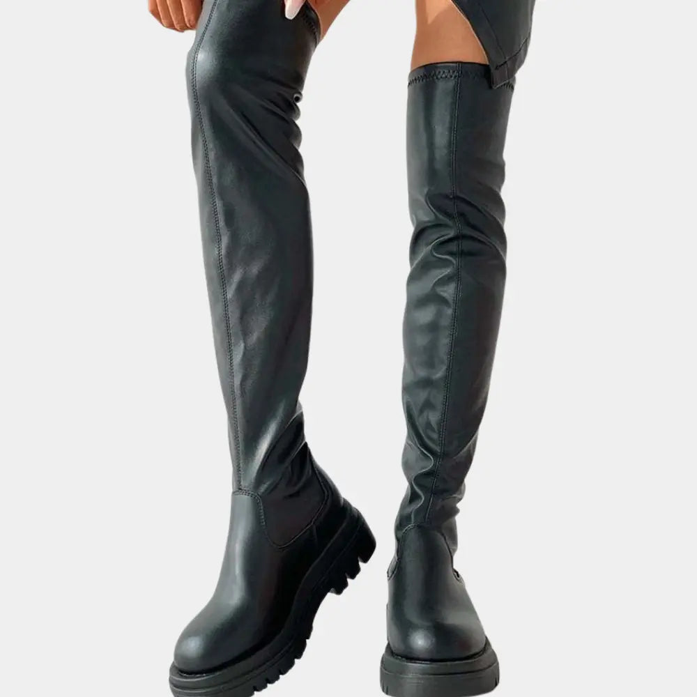Ashley | Overknee Chic