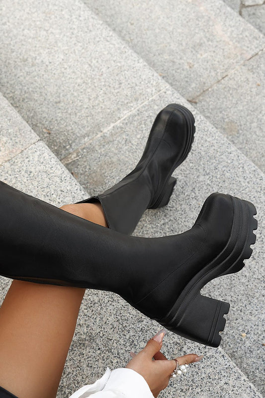 Robine | Black knee-high platform boots – Stylish & Comfortable