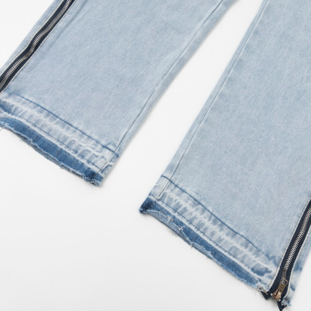 Gallery Dpt. Flared Jeans