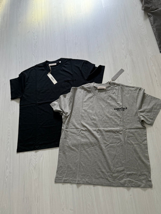 2 Essentials T-shirt Size L
