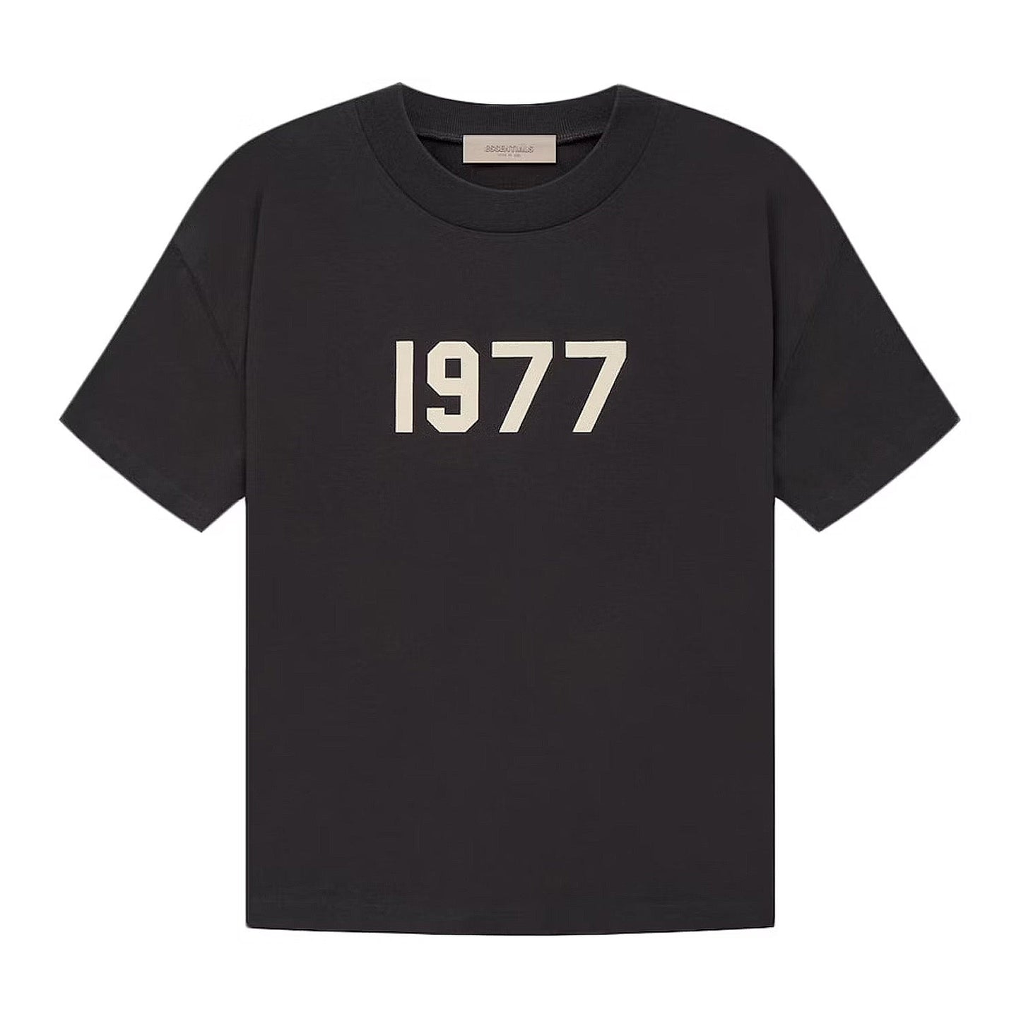 Essentials 1977 Iron Summer Set